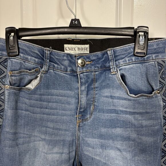 Knox Rose Jeans Women 6 Mid Rise Boho Embroidered Aztec Side Stripe Denim - Picture 2 of 10